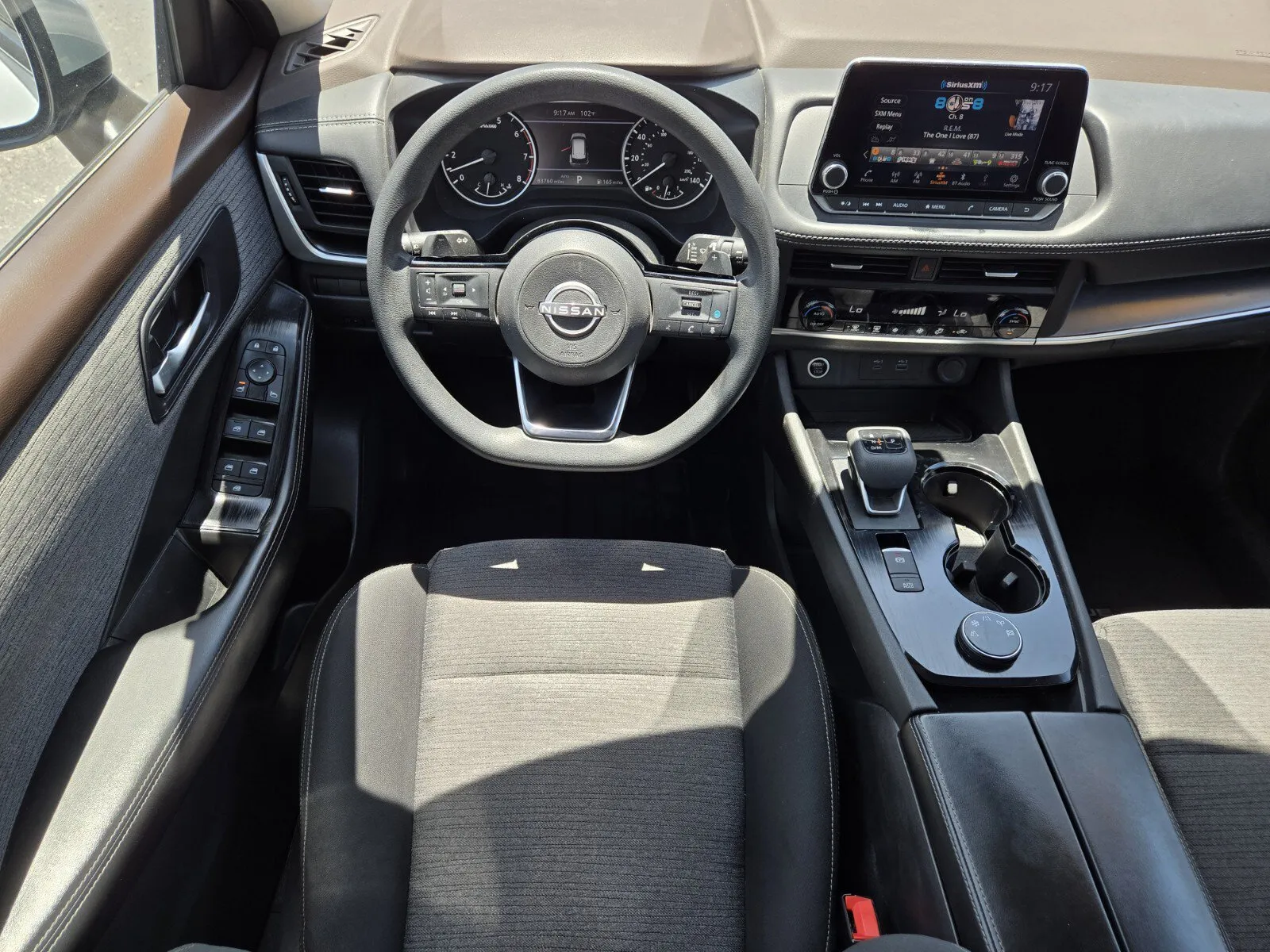 Nissan Rogue photo 9