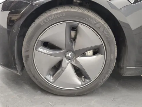 More photos of 2018 Tesla Model 3 LONG RANGE BATTER at Baja Auto Sales East, NV