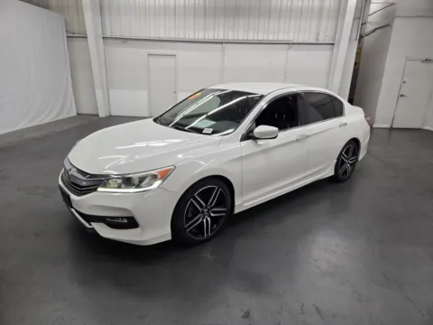White 2017 Honda Accord Sedan Sport for sale in Las Vegas, NV