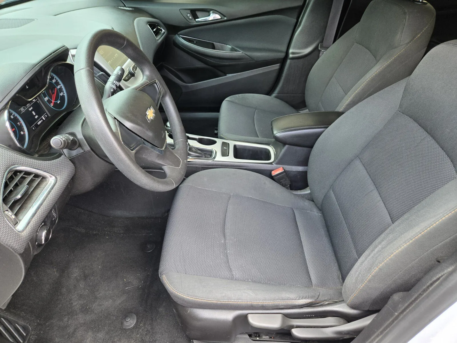 Chevrolet Cruze photo 7