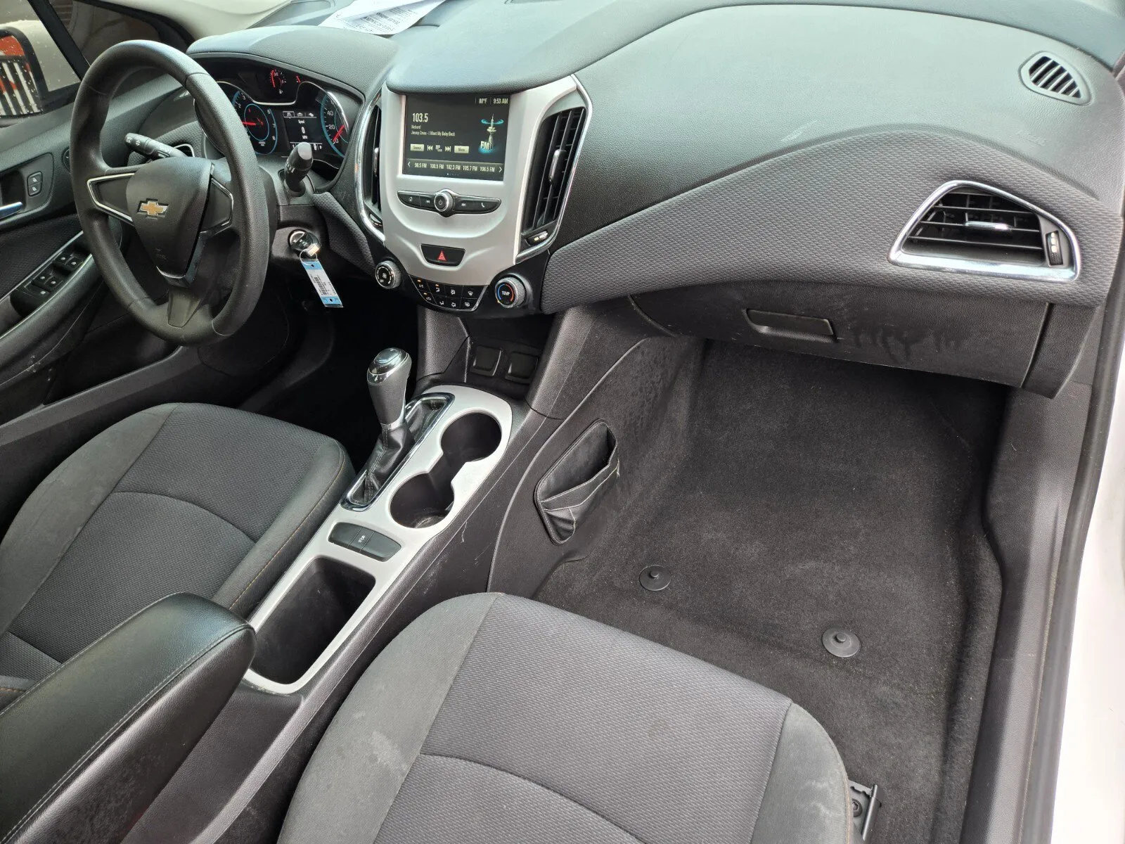 Chevrolet Cruze photo 13