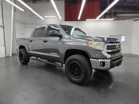 More photos of 2017 Toyota Tundra SR5 at Baja Auto Sales East, NV
