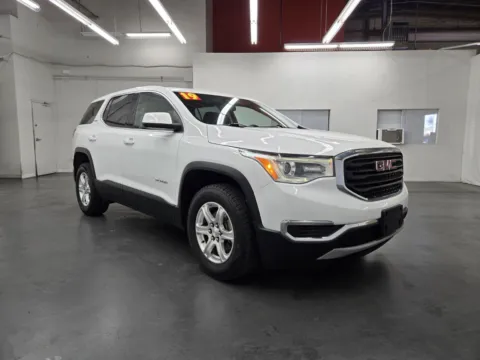 More photos of 2019 GMC Acadia SLE at Baja Auto Sales East, NV