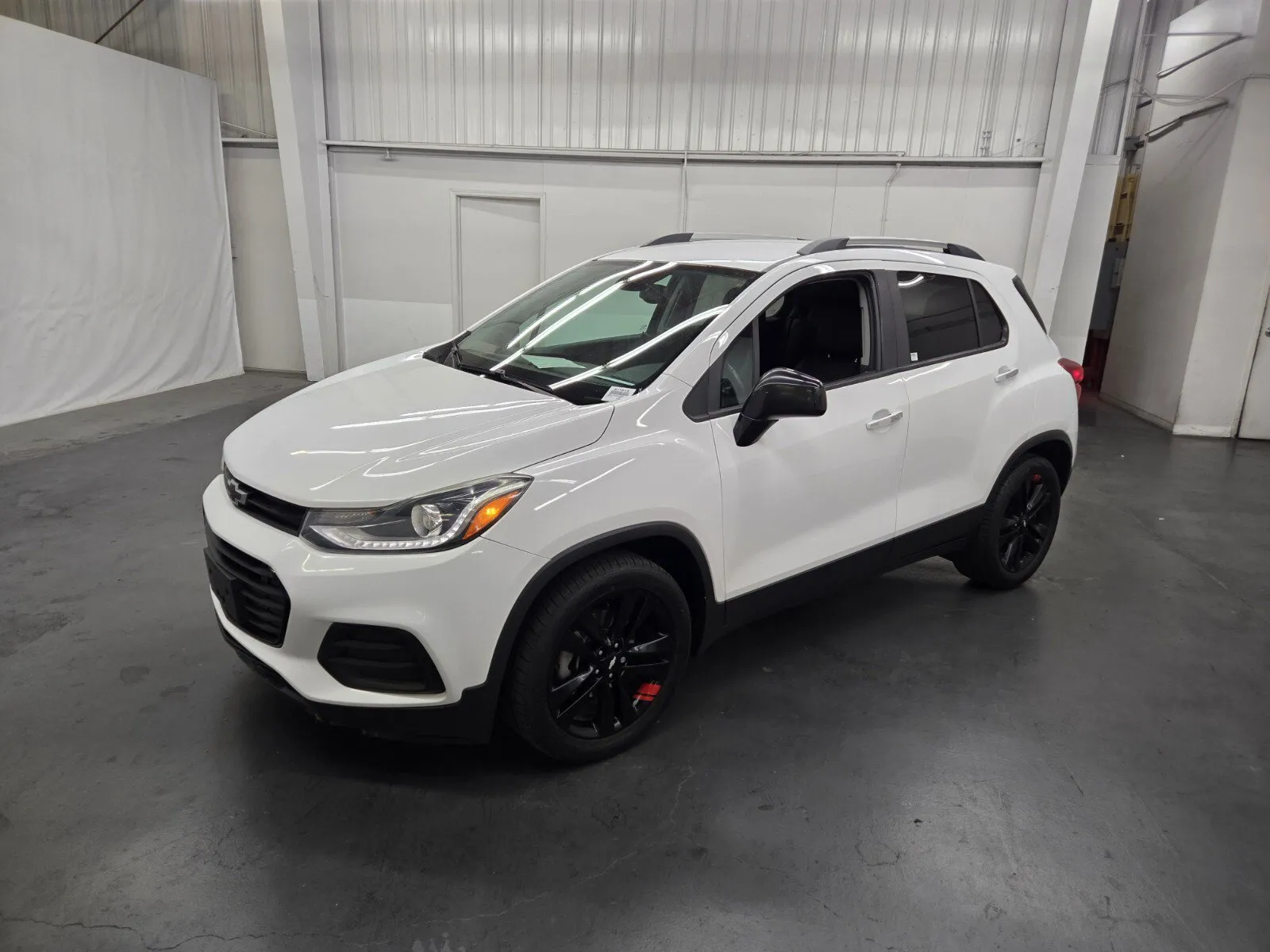 White 2018 Chevrolet Trax LT for sale in Las Vegas, NV
