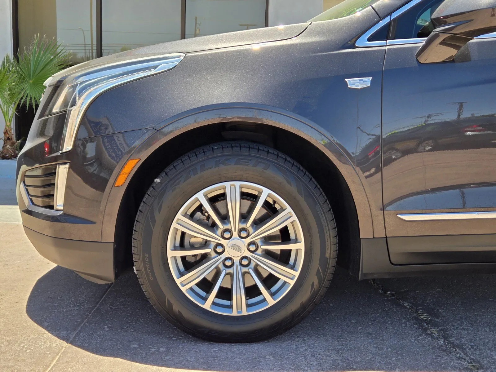 Cadillac XT5 photo 6