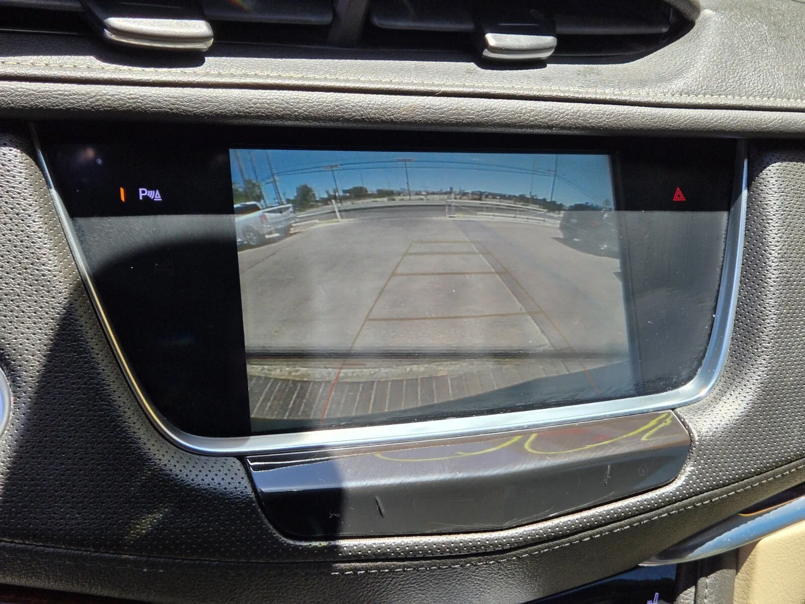 Cadillac XT5 photo 19