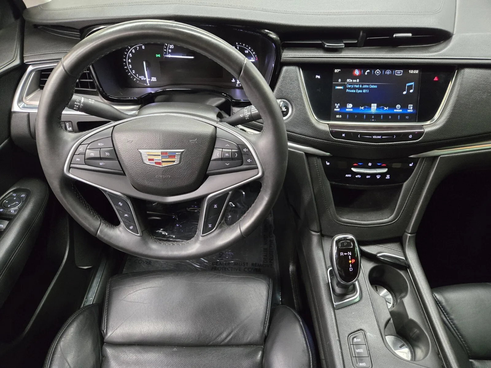 Cadillac XT5 photo 11