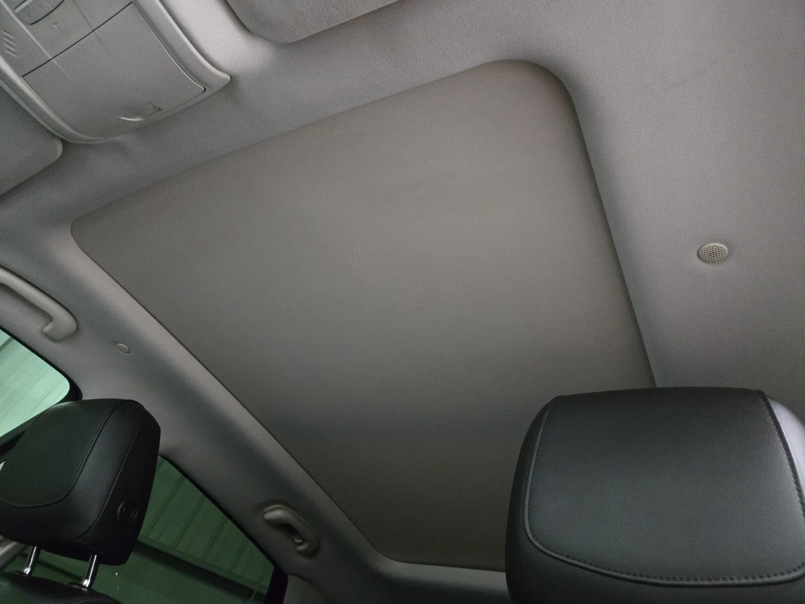 Cadillac XT5 photo 9