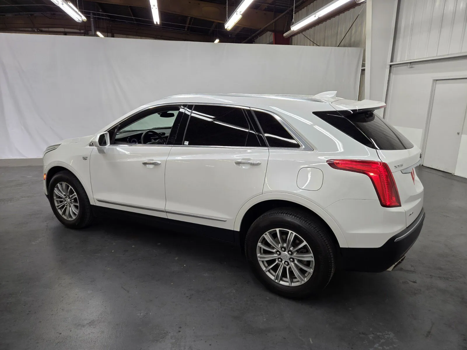 Cadillac XT5 photo 3