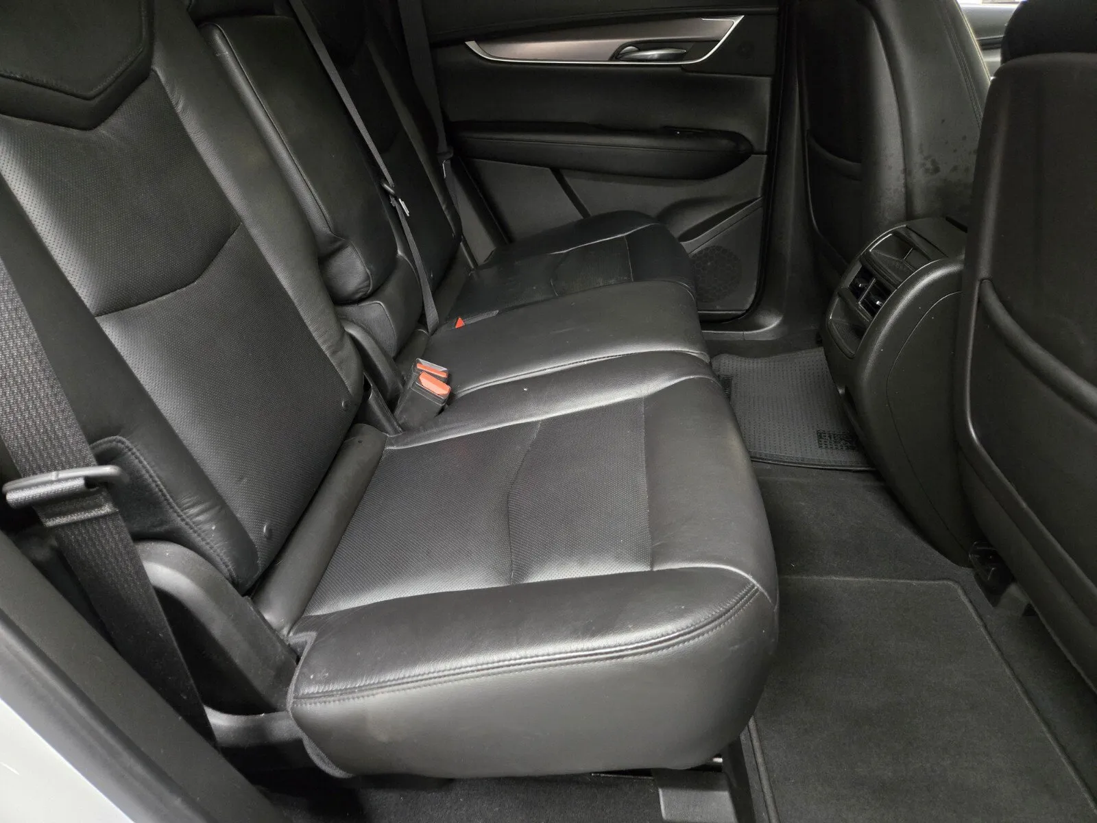 Cadillac XT5 photo 13