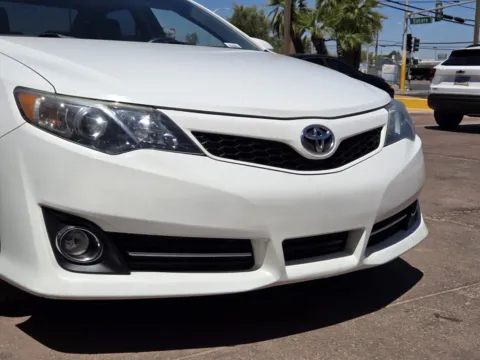 More photos of 2013 Toyota Camry SE at Baja Auto Sales East, NV