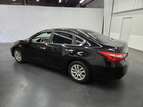 Another view of 2017 Nissan Altima 2.5 for sale in Las Vegas, NV at Baja Auto Sales East