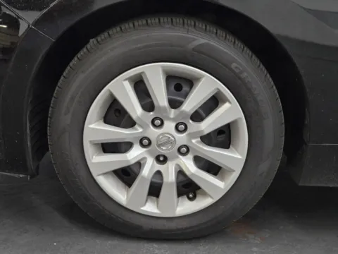 More photos of 2017 Nissan Altima 2.5 at Baja Auto Sales East, NV