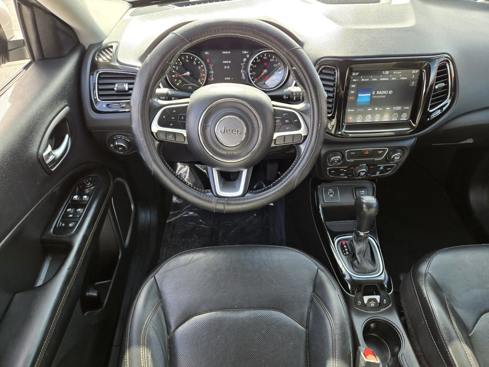 Jeep Compass photo 10