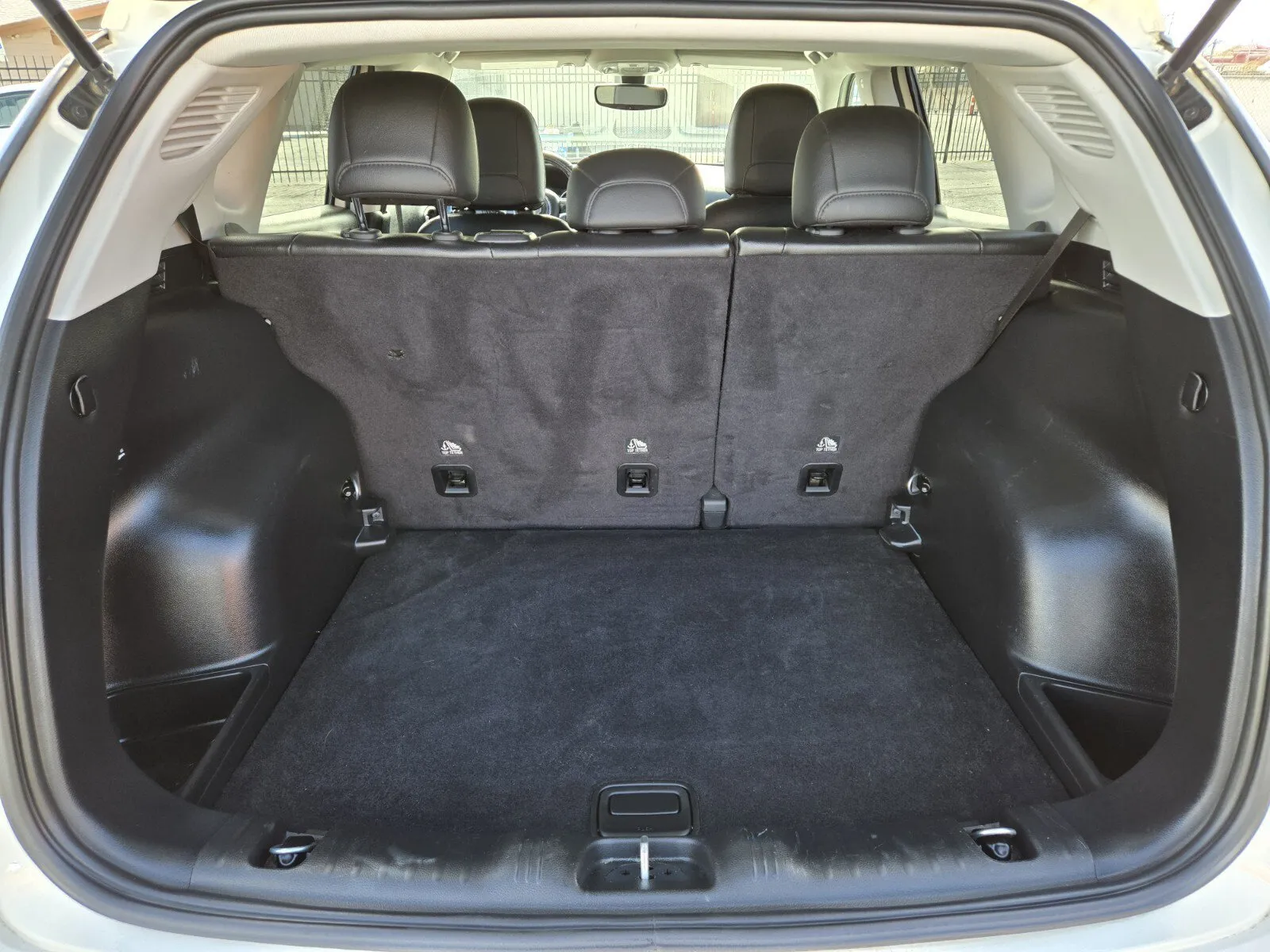 Jeep Compass photo 11