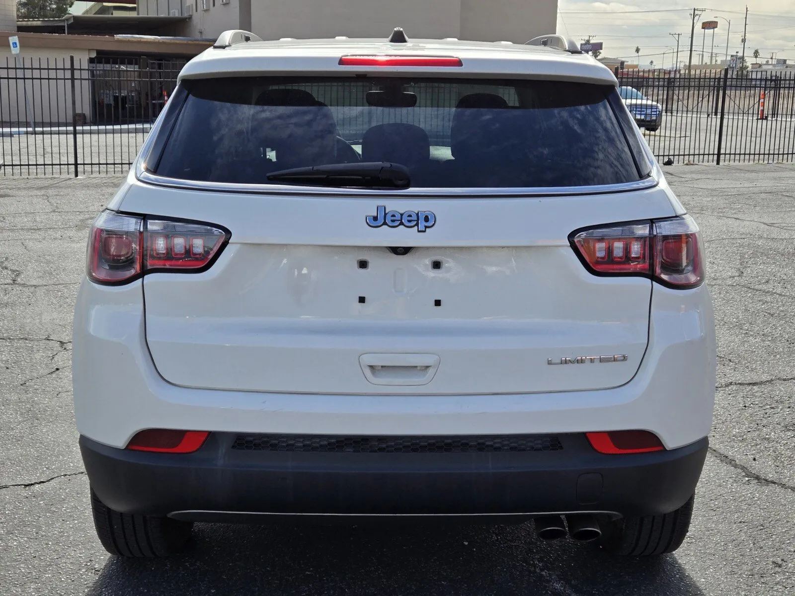 Jeep Compass photo 4
