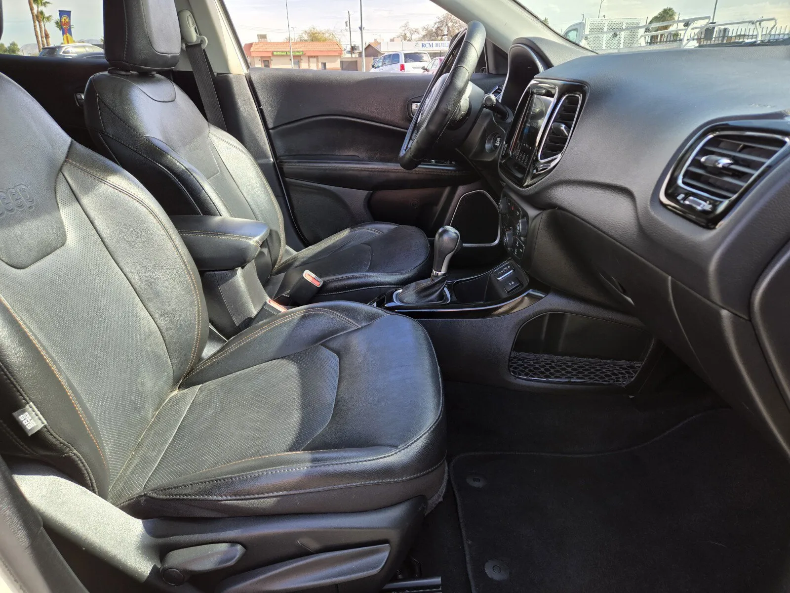 Jeep Compass photo 13