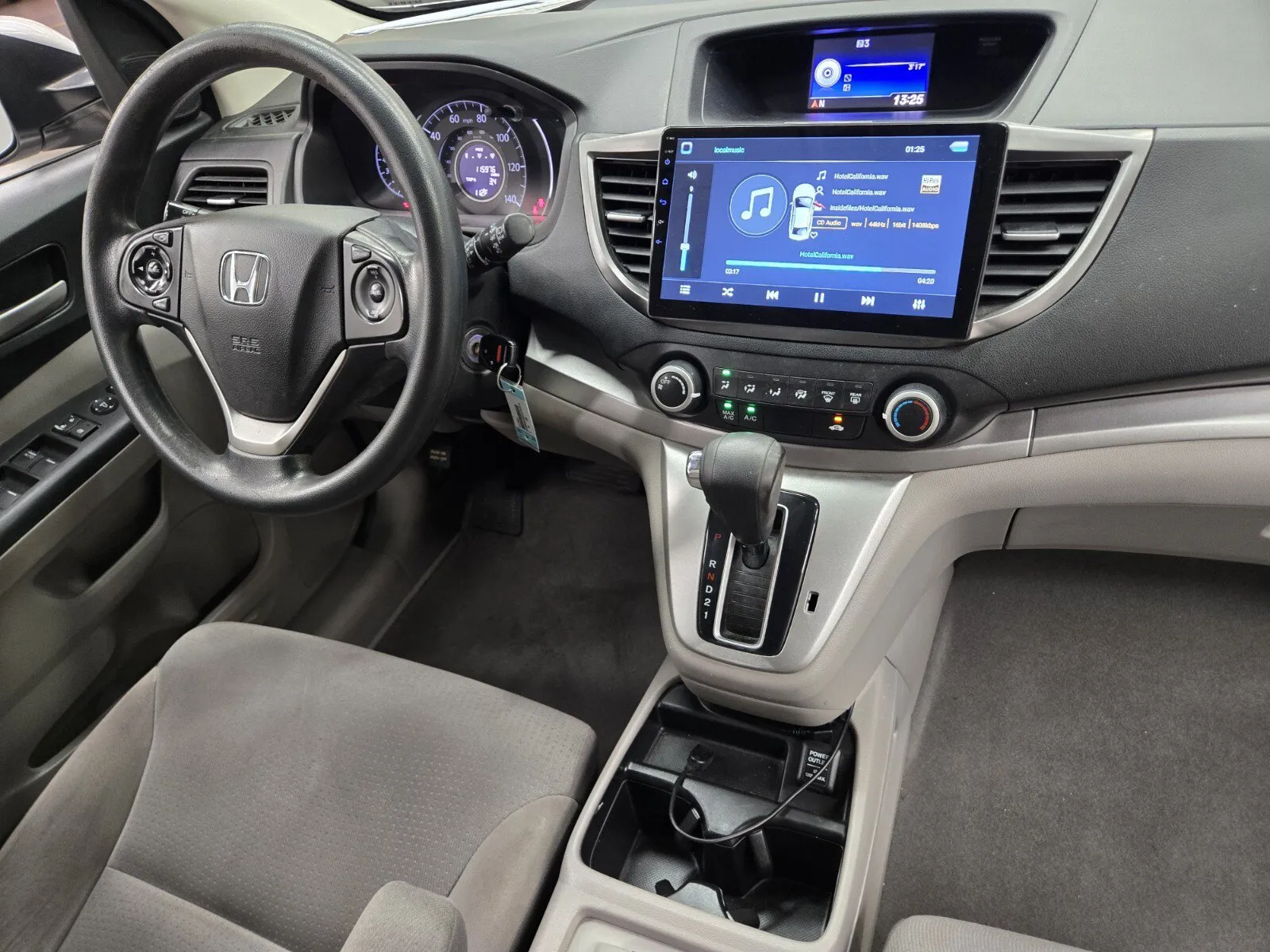 Honda CR-V photo 14