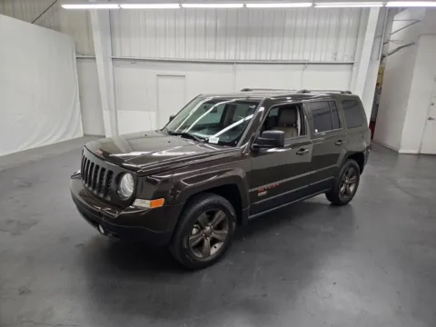 Green 2017 Jeep Patriot 75th Anniversary Edition for sale in Las Vegas, NV