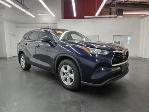 More photos of 2020 Toyota Highlander L at Baja Auto Sales East, NV