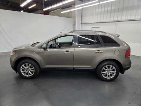 Photos of 2014 Ford Edge SEL for sale in Las Vegas, NV at Baja Auto Sales East