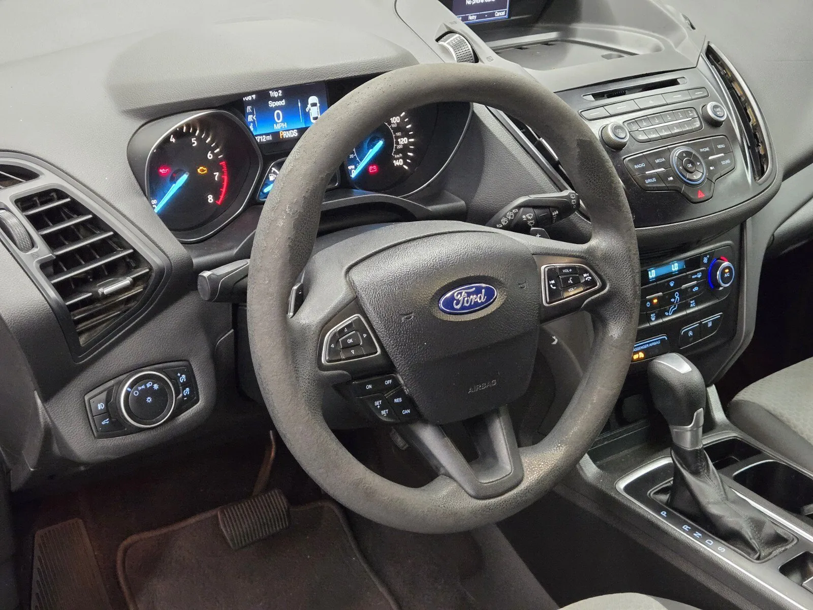 Ford Escape photo 14