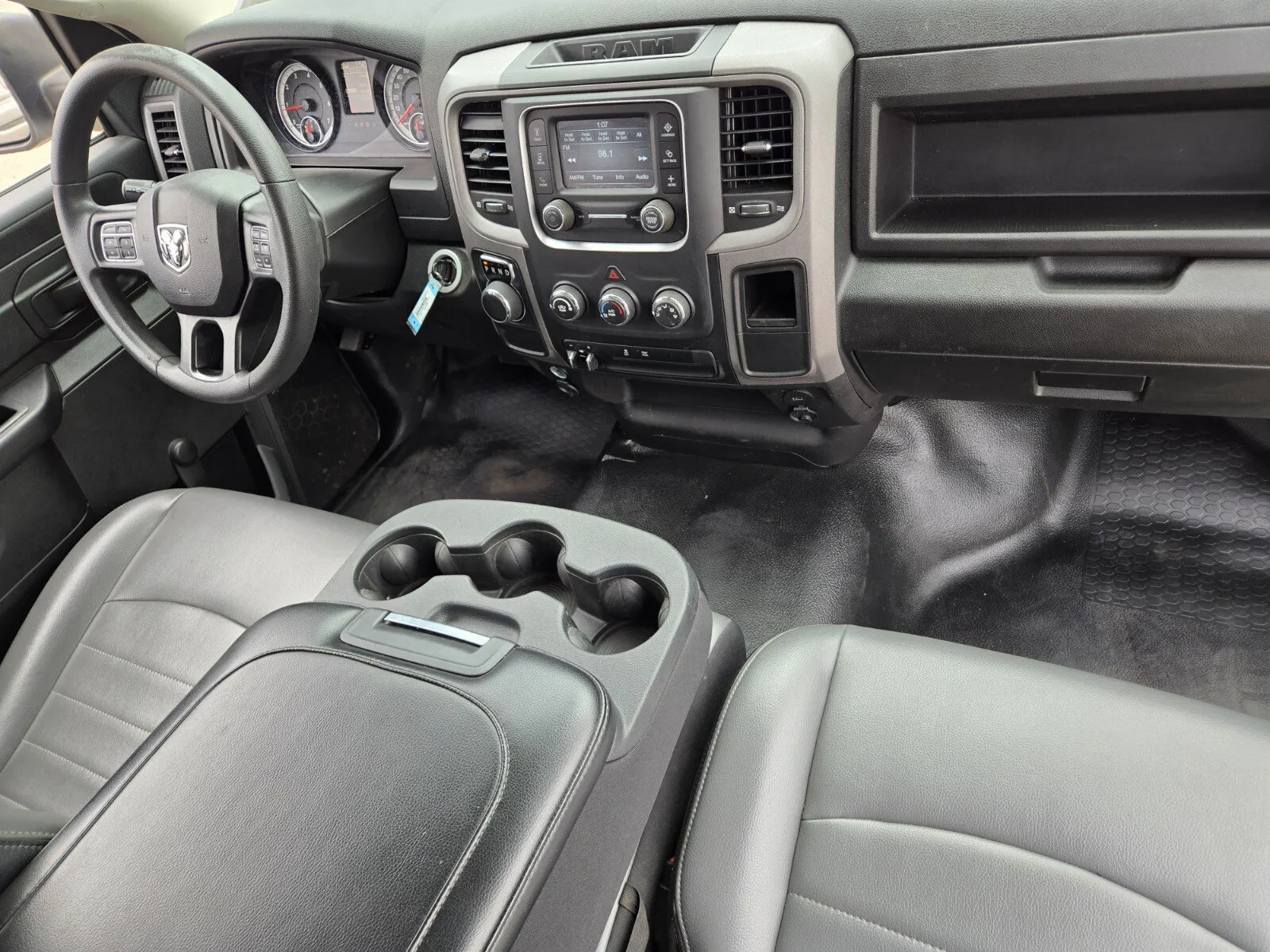 Ram 1500 photo 9