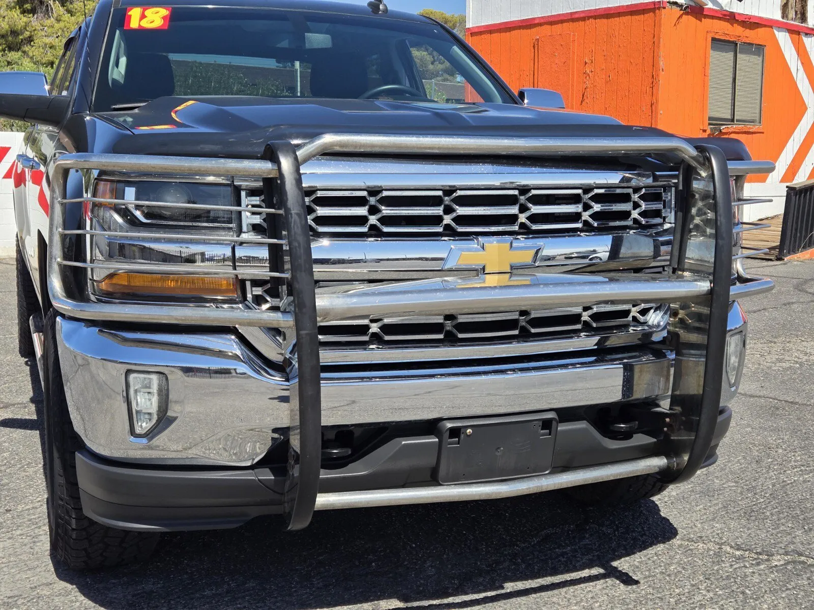 Chevrolet Silverado photo 5
