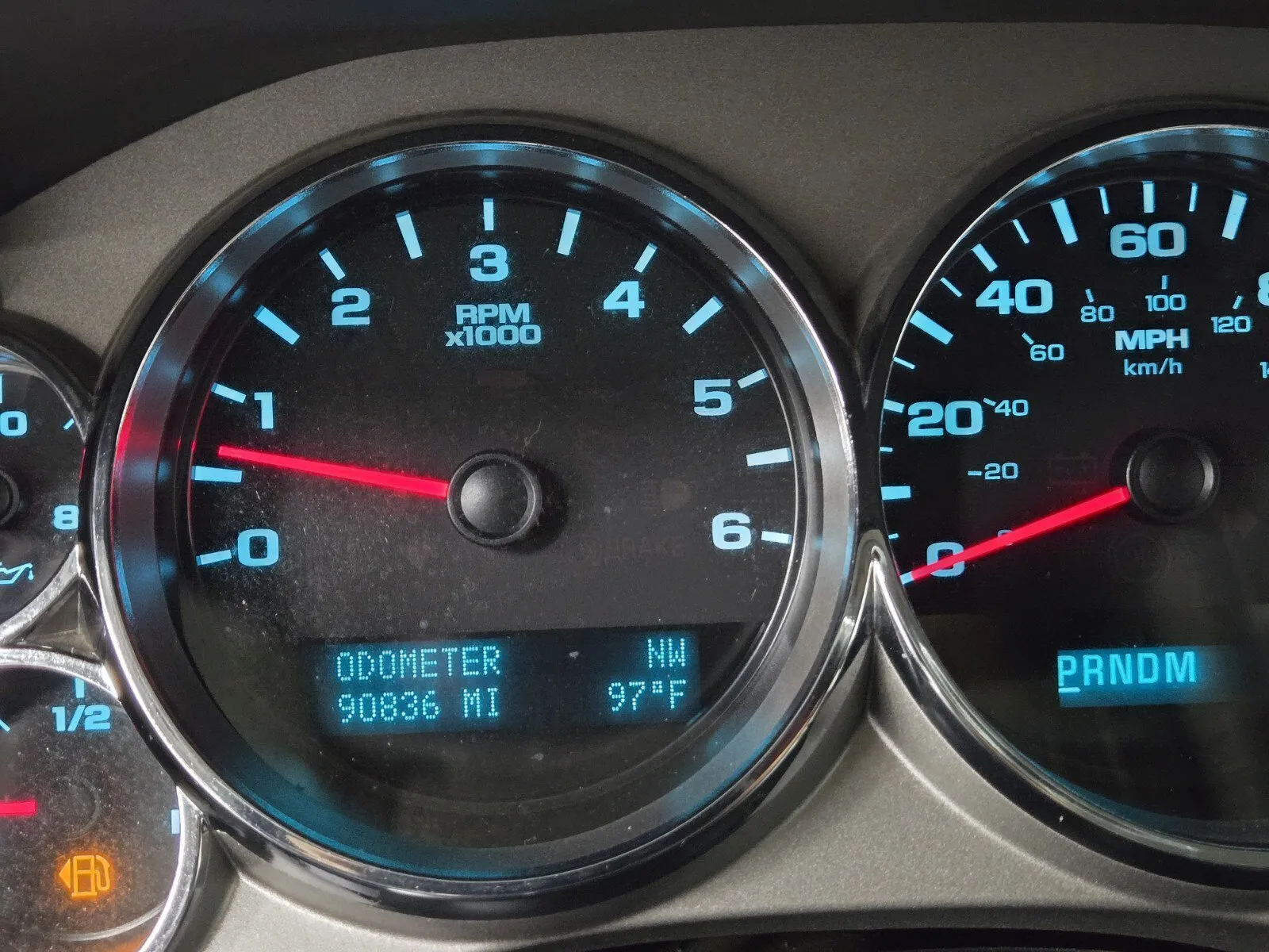 Chevrolet Silverado photo 16