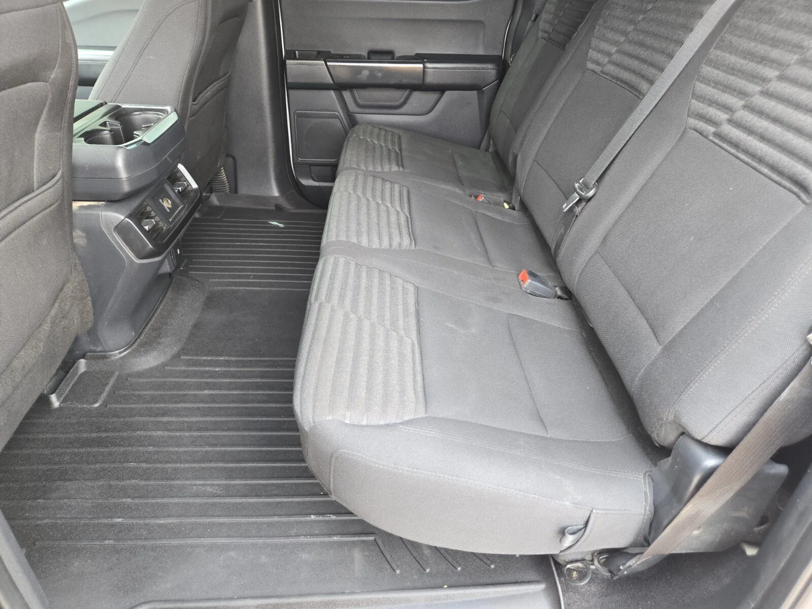 Ford F-150 photo 8