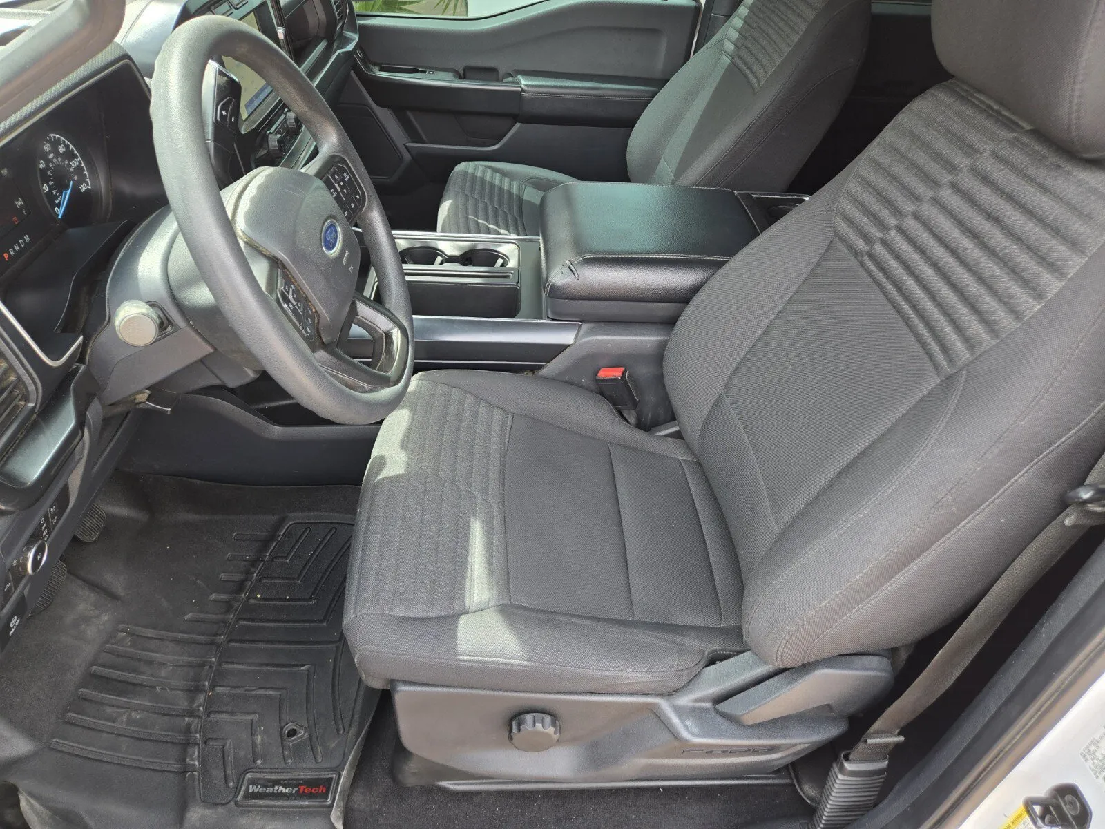 Ford F-150 photo 7
