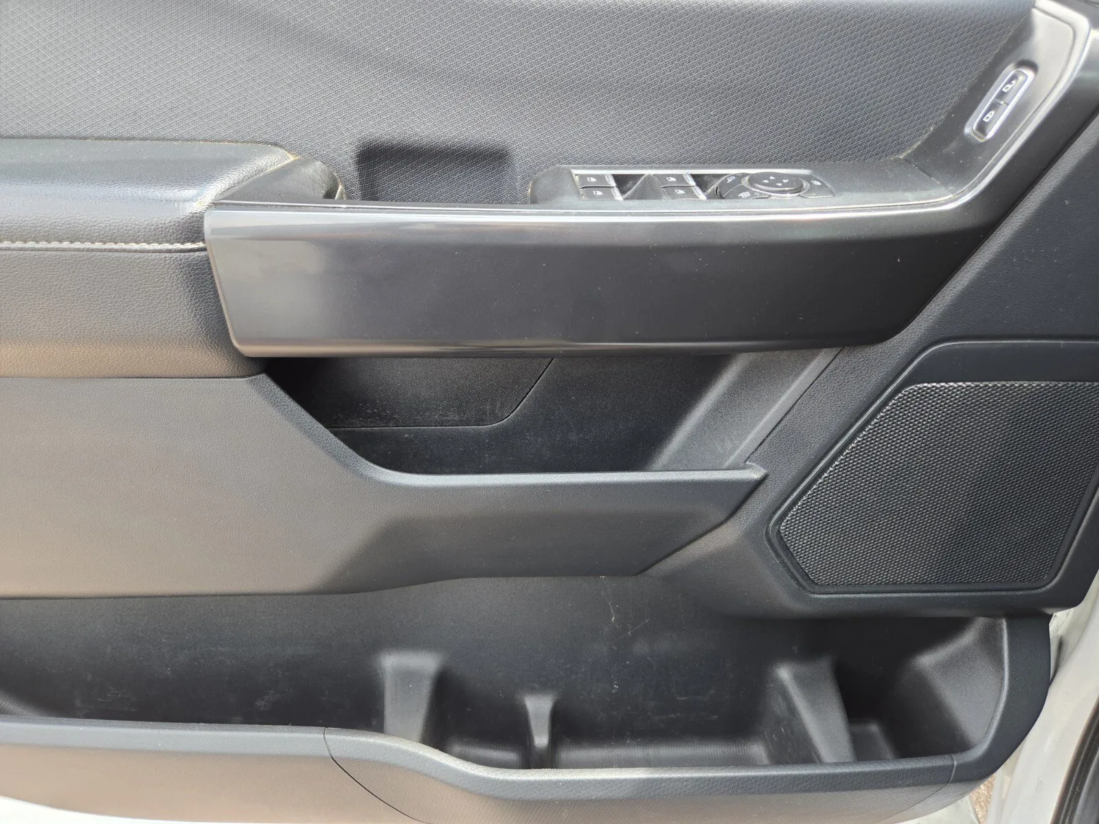 Ford F-150 photo 13