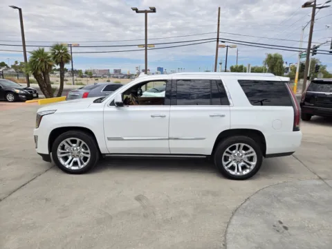 Photos of 2017 Cadillac Escalade Platinum for sale in Las Vegas, NV at Baja Auto Sales East