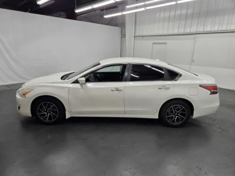 Photos of 2015 Nissan Altima 2.5 S for sale in Las Vegas, NV at Baja Auto Sales East