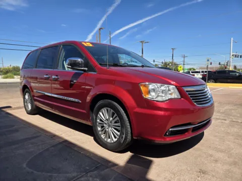 More photos of 2015 Chrysler Town & Country Touring-L at Baja Auto Sales East, NV
