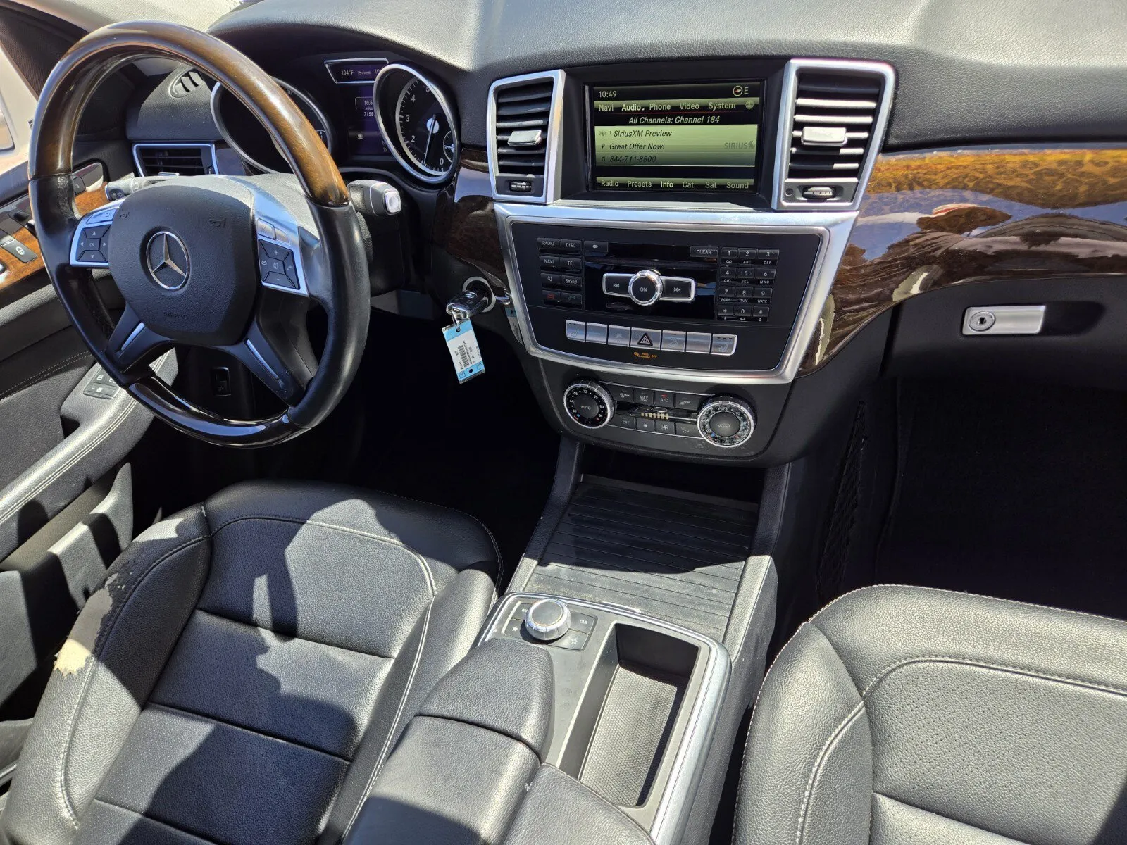 Mercedes-Benz M-Class photo 13