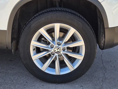 More photos of 2017 Volkswagen TIGUAN LIMITED 4DR FWD at Baja Auto Sales East, NV