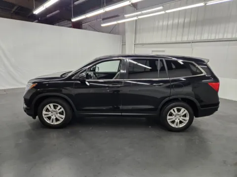 Photos of 2017 Honda Pilot LX for sale in Las Vegas, NV at Baja Auto Sales East