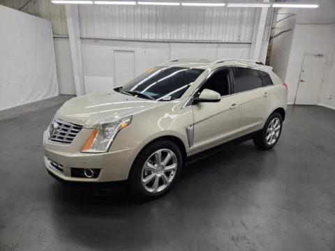 Silver 2015 Cadillac SRX Premium Collection for sale in Las Vegas, NV