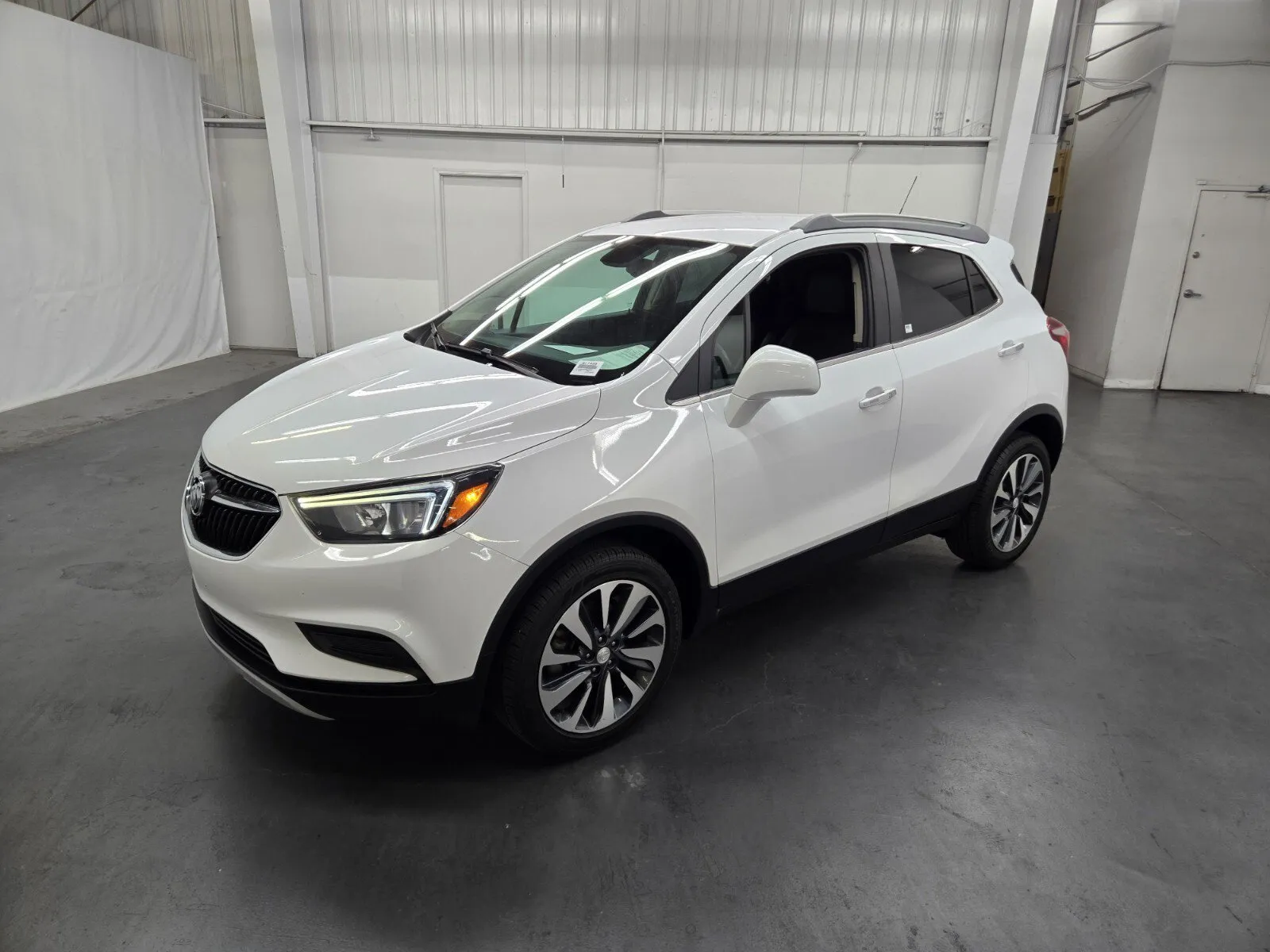White 2021 Buick Encore Preferred for sale in Las Vegas, NV