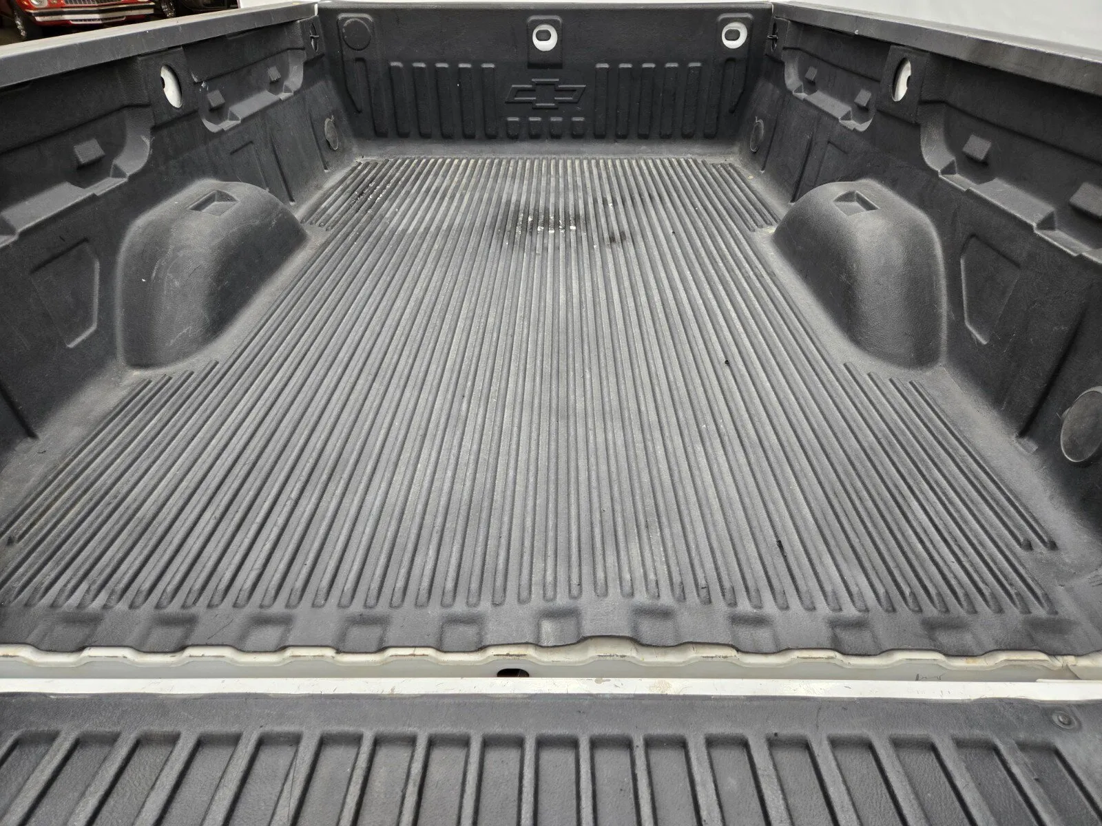 Chevrolet Silverado photo 9