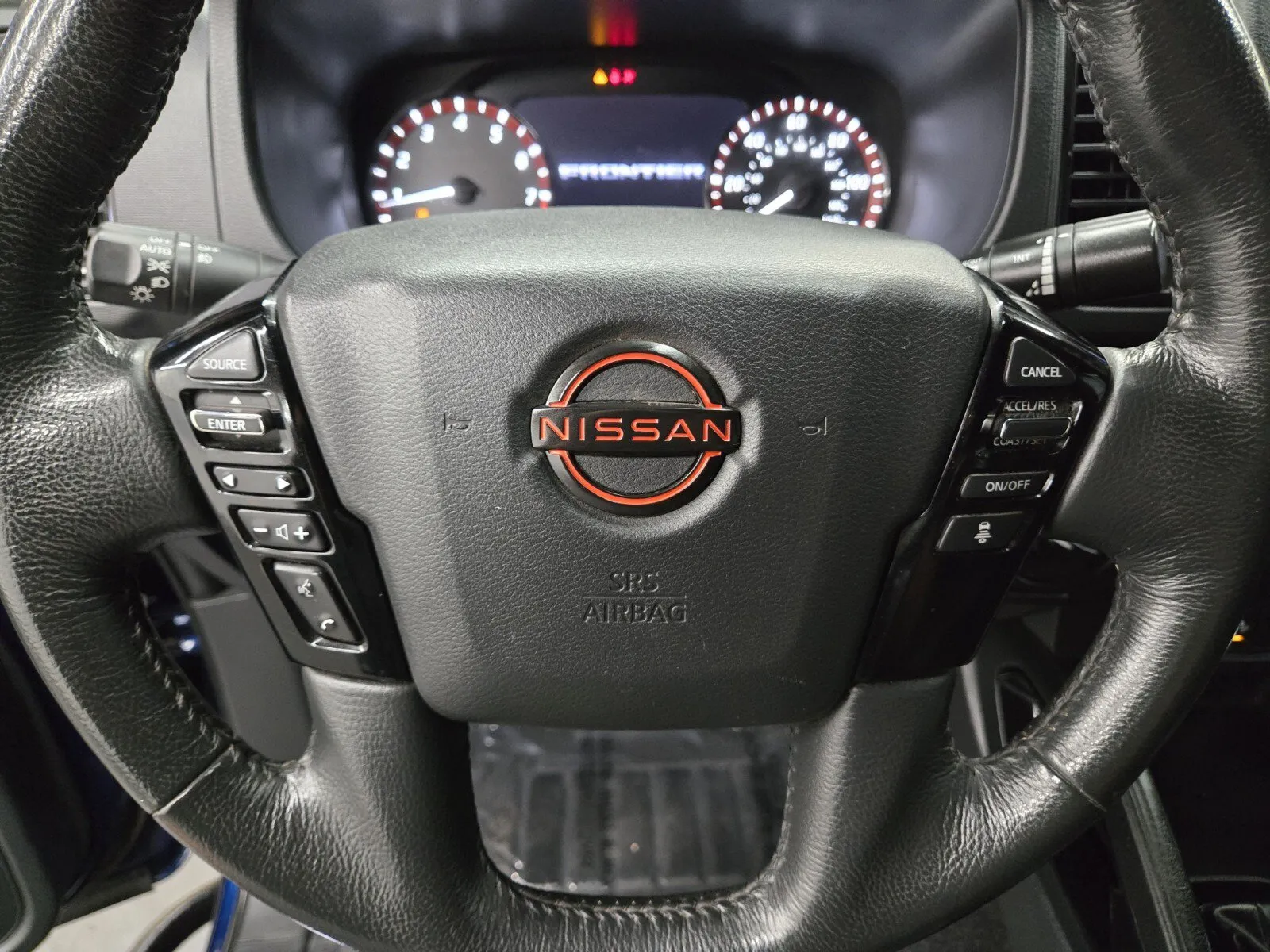 Nissan Frontier photo 15