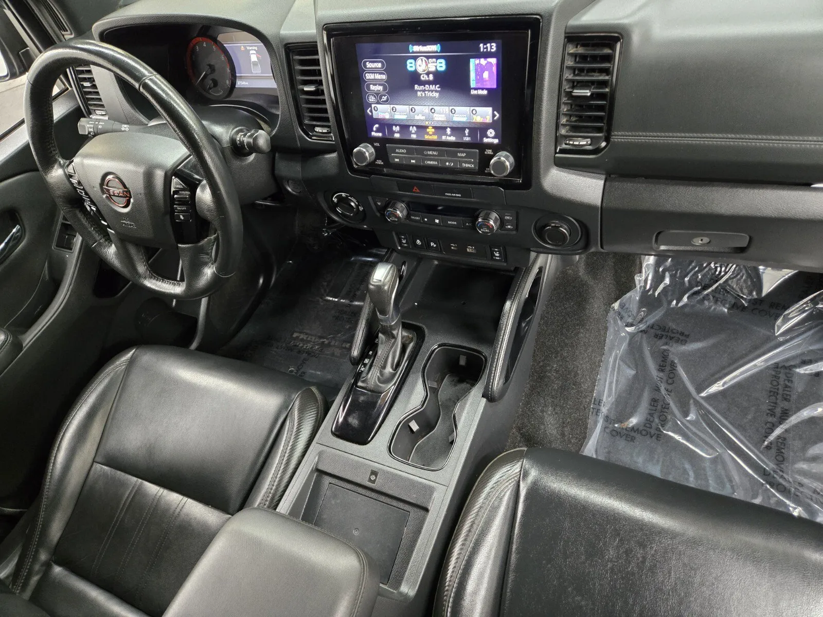 Nissan Frontier photo 13