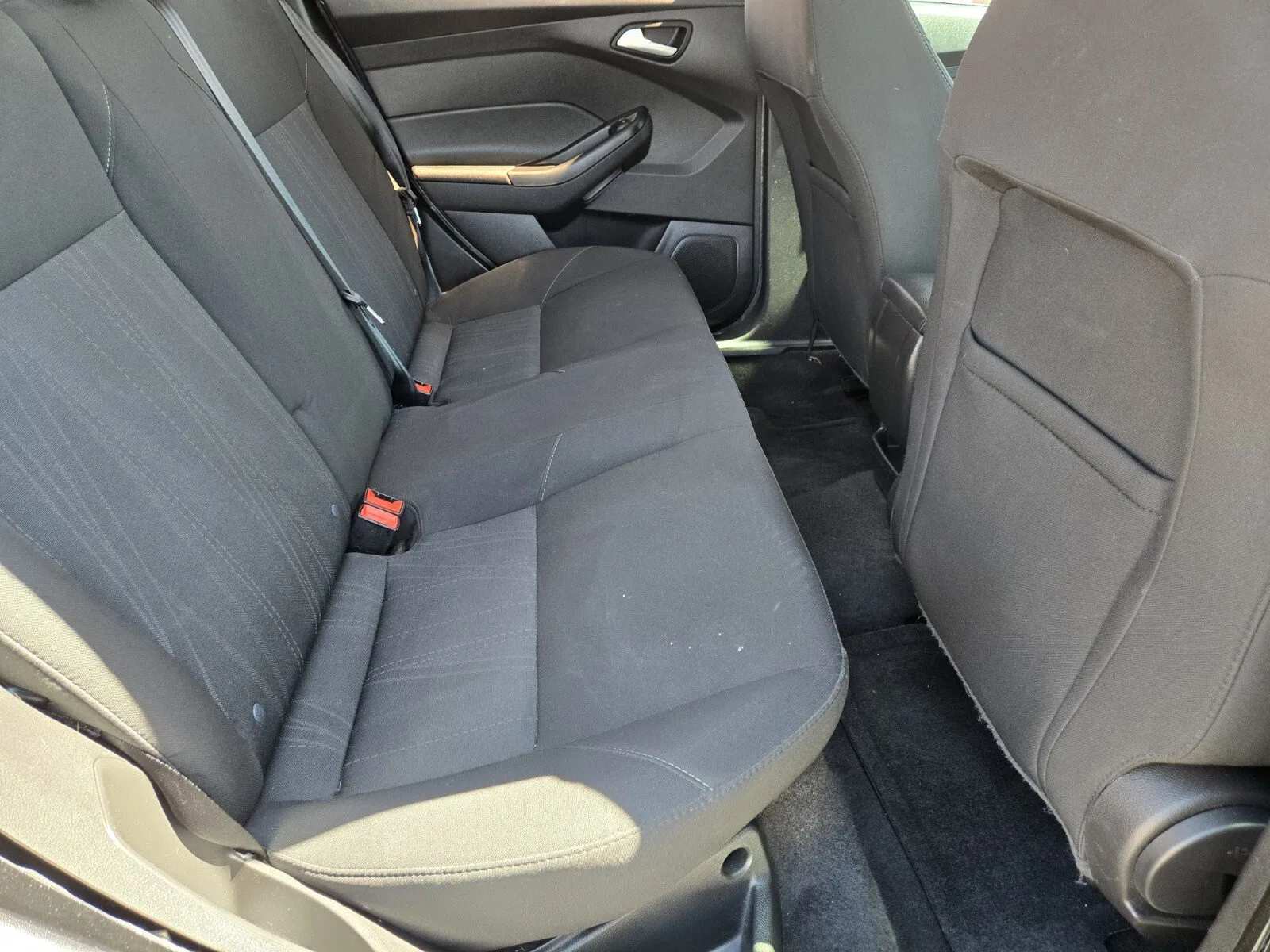 Ford Focus photo 11