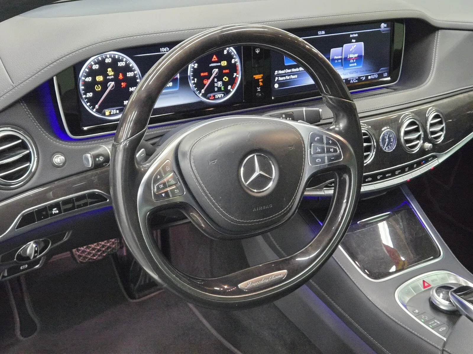 Mercedes-Benz S-Class photo 14