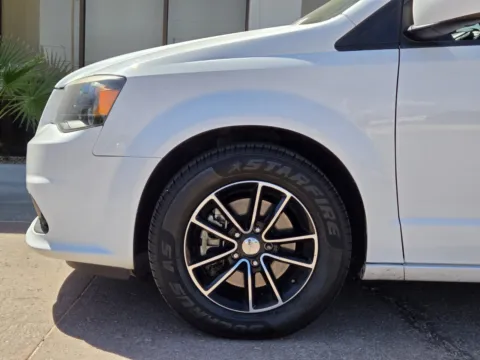 More photos of 2019 Dodge Grand Caravan GT at Baja Auto Sales East, NV