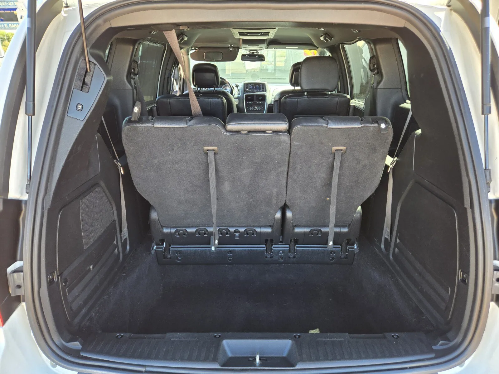 Dodge Grand Caravan photo 10