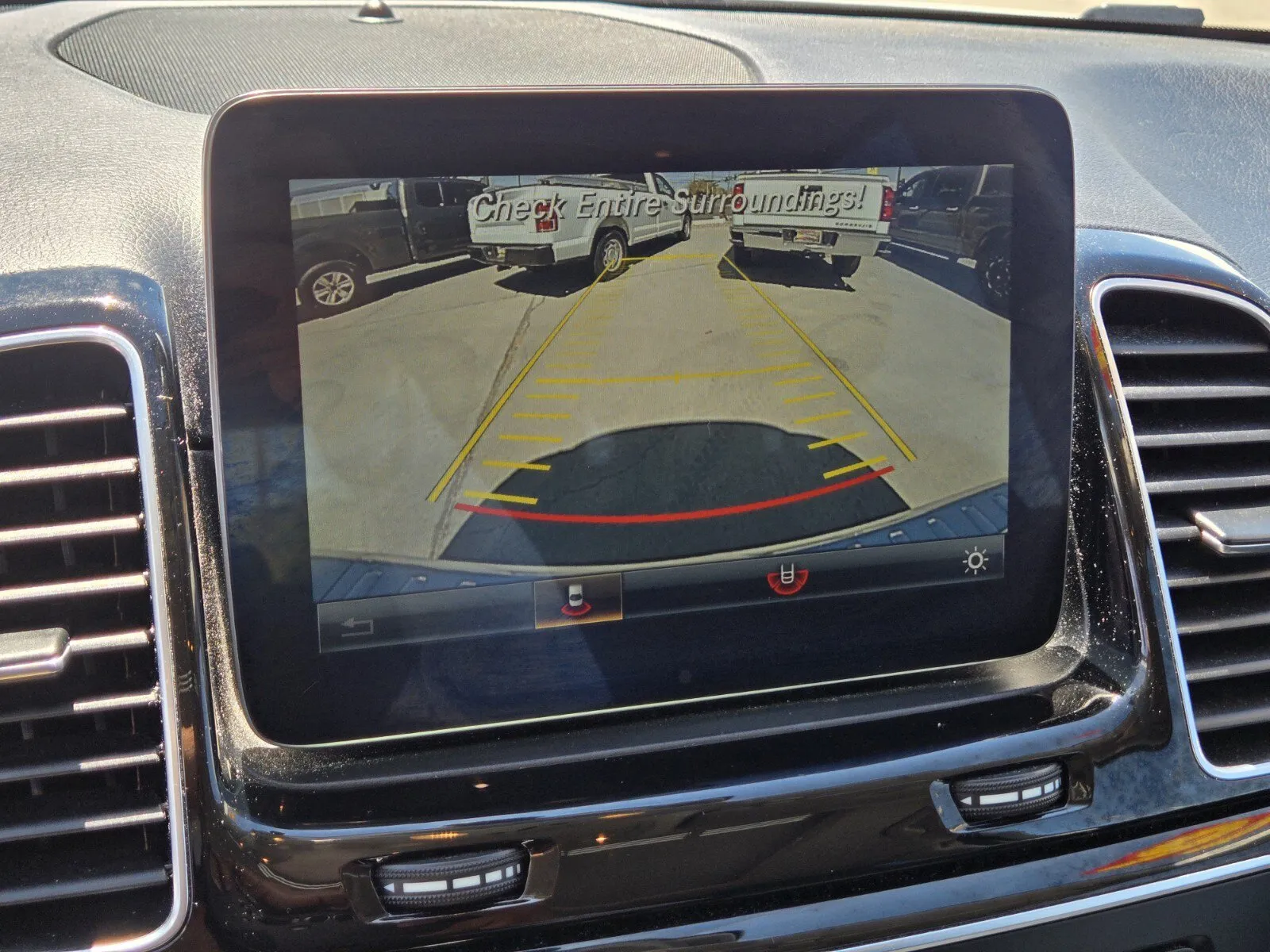 Mercedes-Benz GLE photo 19