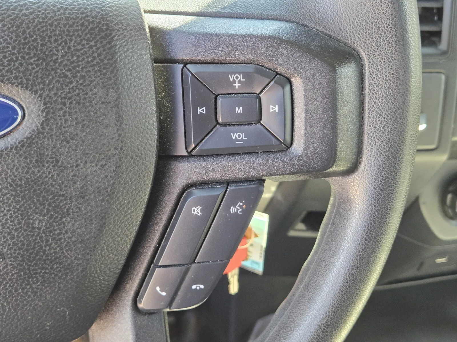 Ford F-150 photo 19