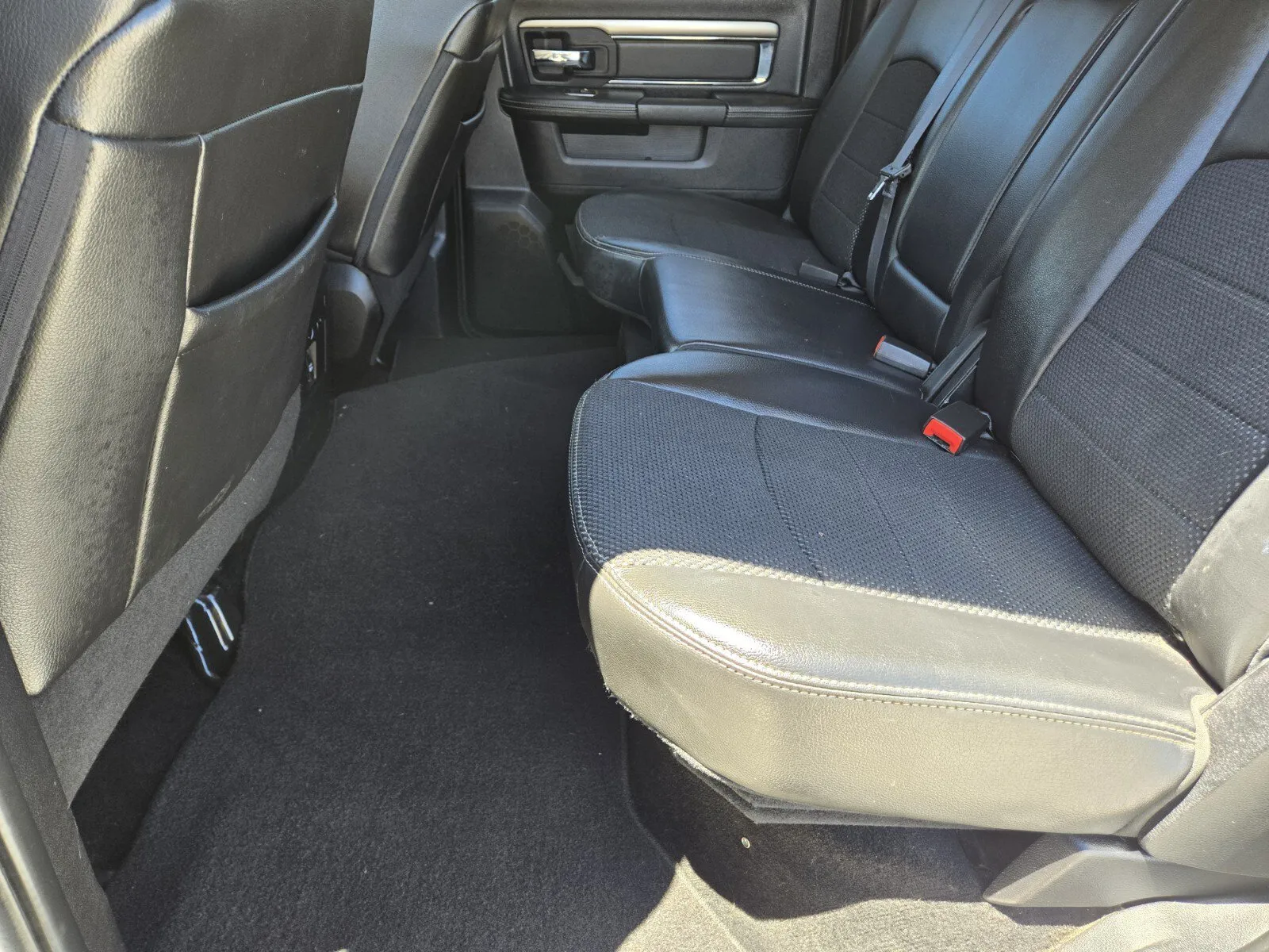 Ram 1500 photo 9